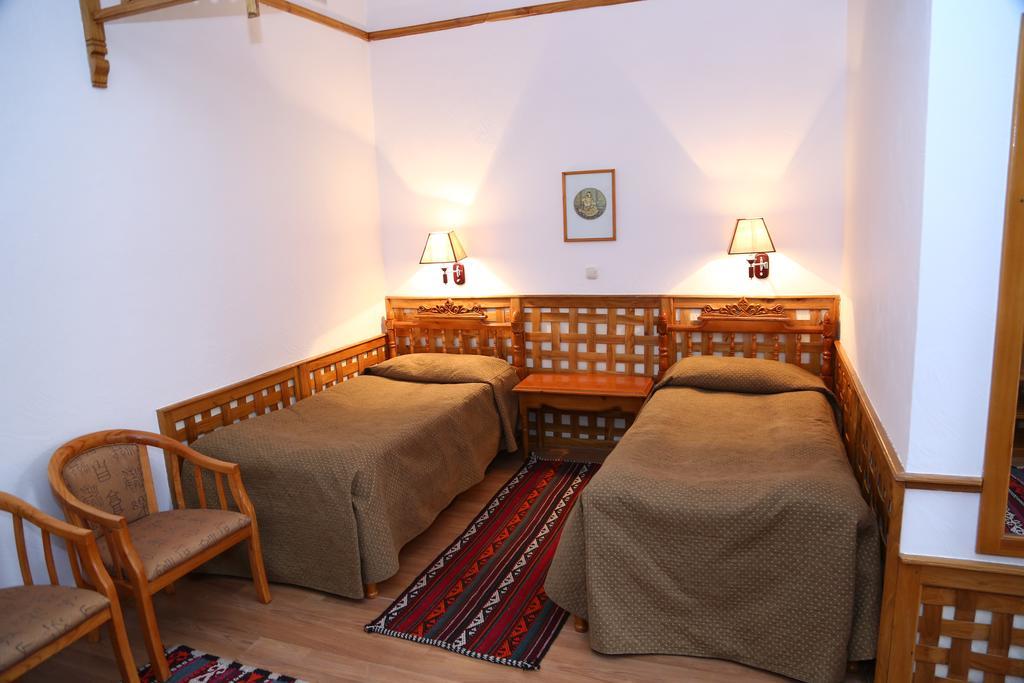 Malika Classic Hotel ซามาร์คันด์ ภายนอก รูปภาพ